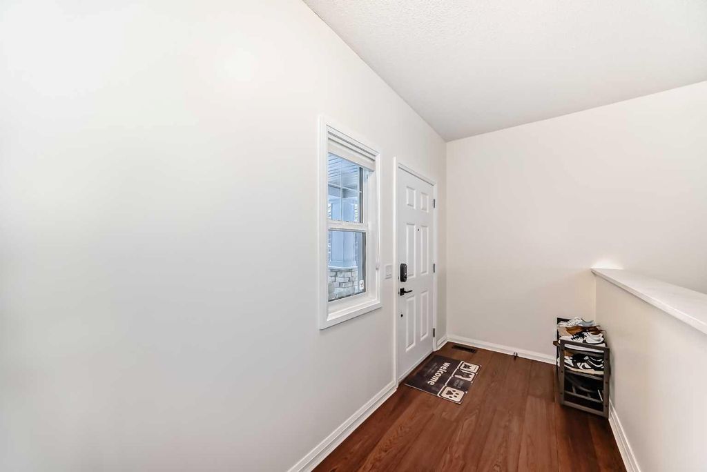 Photo of 170 Panamount Road NW, Calgary, AB T3K 0H8 (MLS # A2276586)