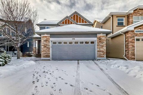 170 Panamount Road NW Calgary AB T3K 0H8