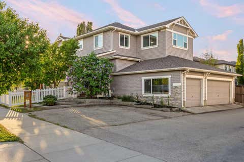 Photo of 318 Coopers Drive SW, Airdrie, AB T4B 0L8 (MLS # A2318029)