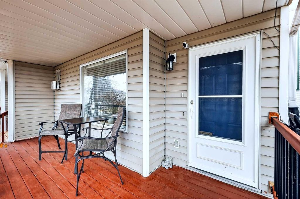 Photo of 42F Green Meadow Crescent, Strathmore, AB T1P 1H4 (MLS # A2295124)