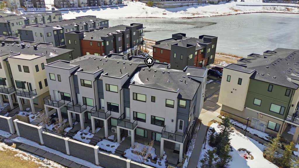 Photo of 218 Sherwood Square NW #904, Calgary, AB T3R 0Y2 (MLS # A2334264)