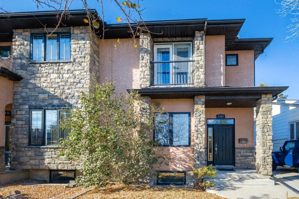 Photo of 1421 40 Street SW, Calgary, AB T3C 1W8 (MLS # A2266142)