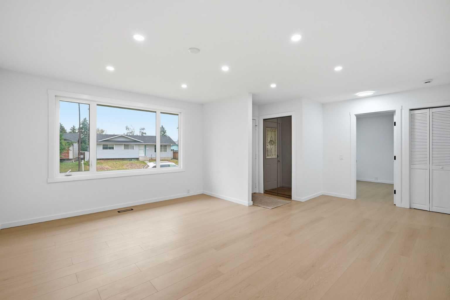 52 Penedo Place SE