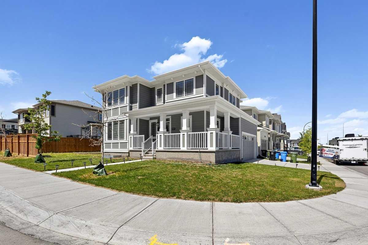 93 Yorkville Terrace SW