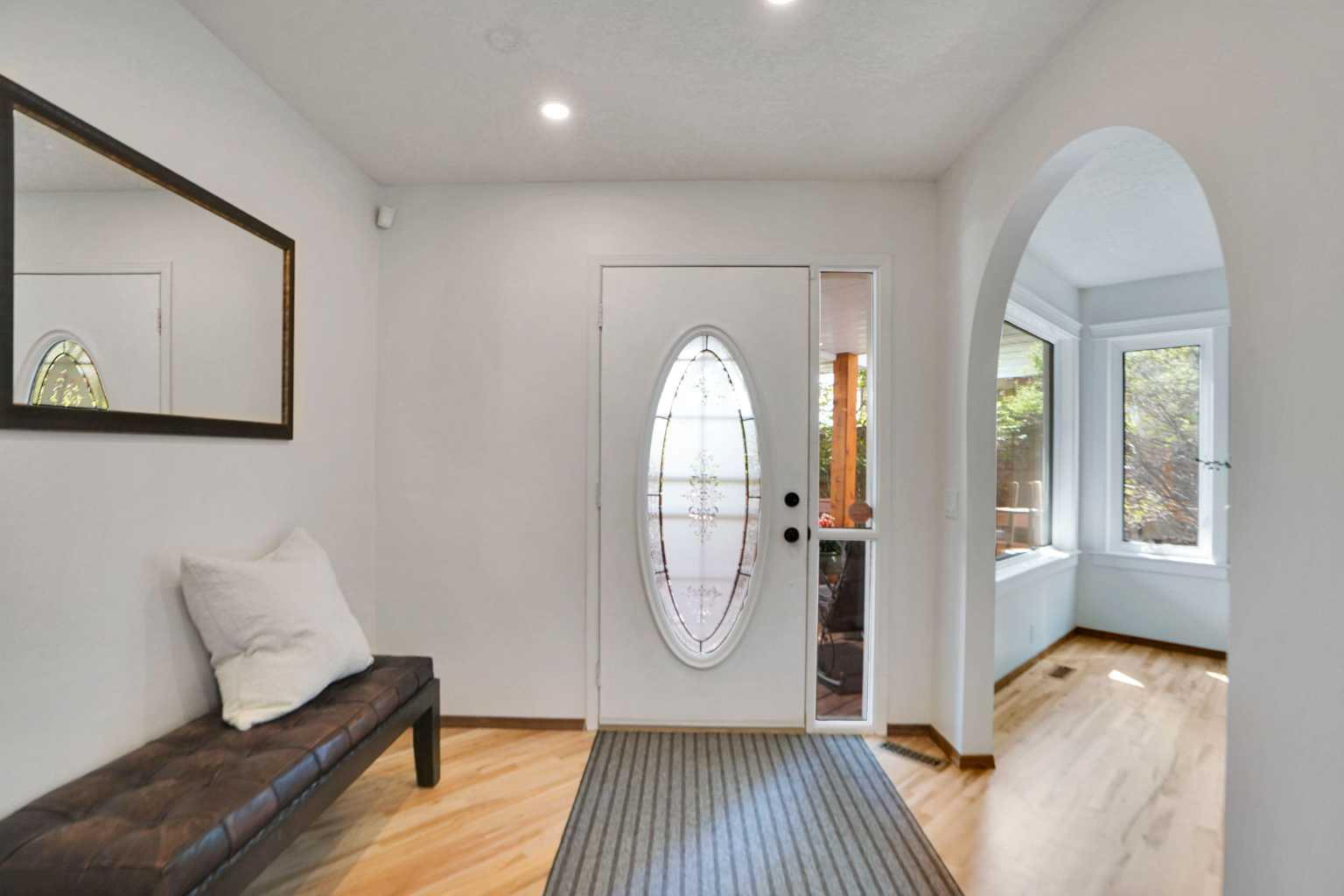 62 Macewan Park View NW