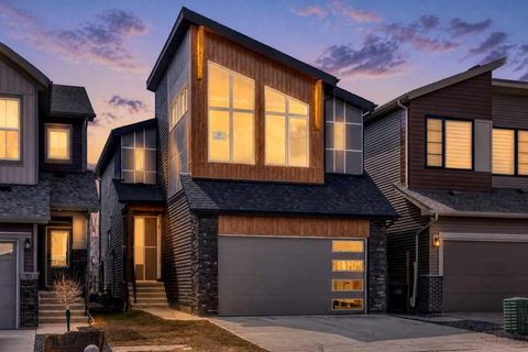 Photo of 55 Silver Spruce Grove SW, Calgary, AB T2X 5L9 (MLS # A2308493)