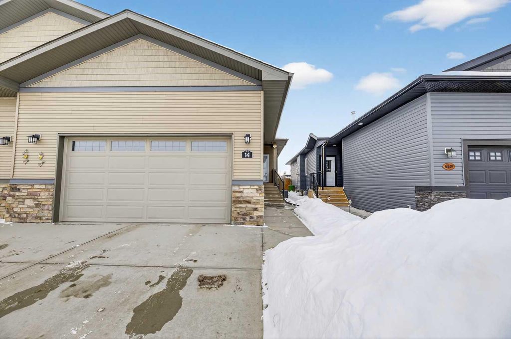 Photo of 14 Violet Close, Olds, AB T4H 0E4 (MLS # A2291085)