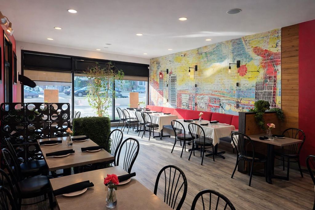 Photo of 10721 124 St, Edmonton, AB T5M 0H2 (MLS # A2297762)