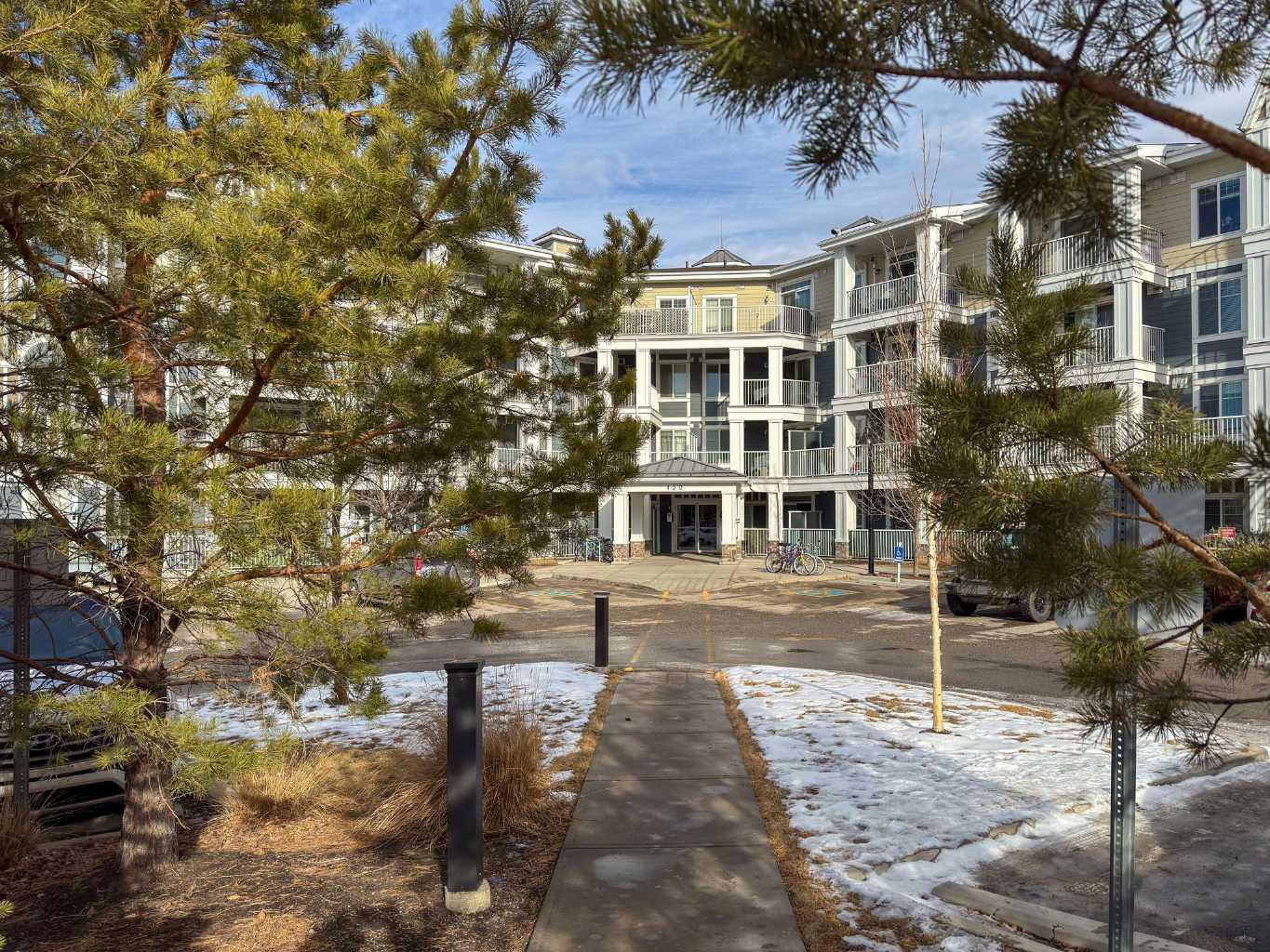 130 Auburn Meadows View SE 212