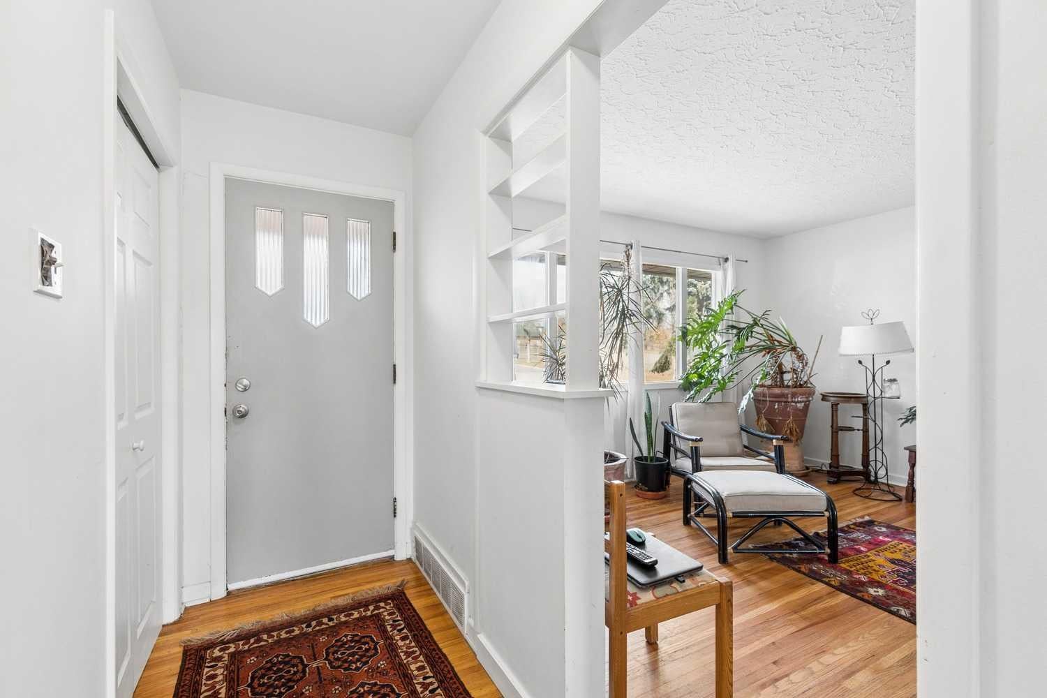 56 Hunter Street NW