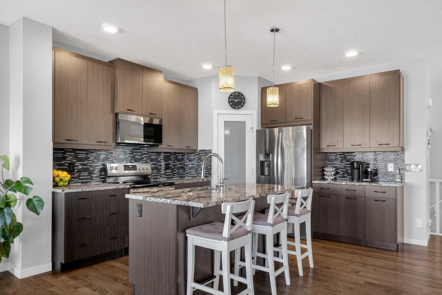 220 Evansborough Way NW