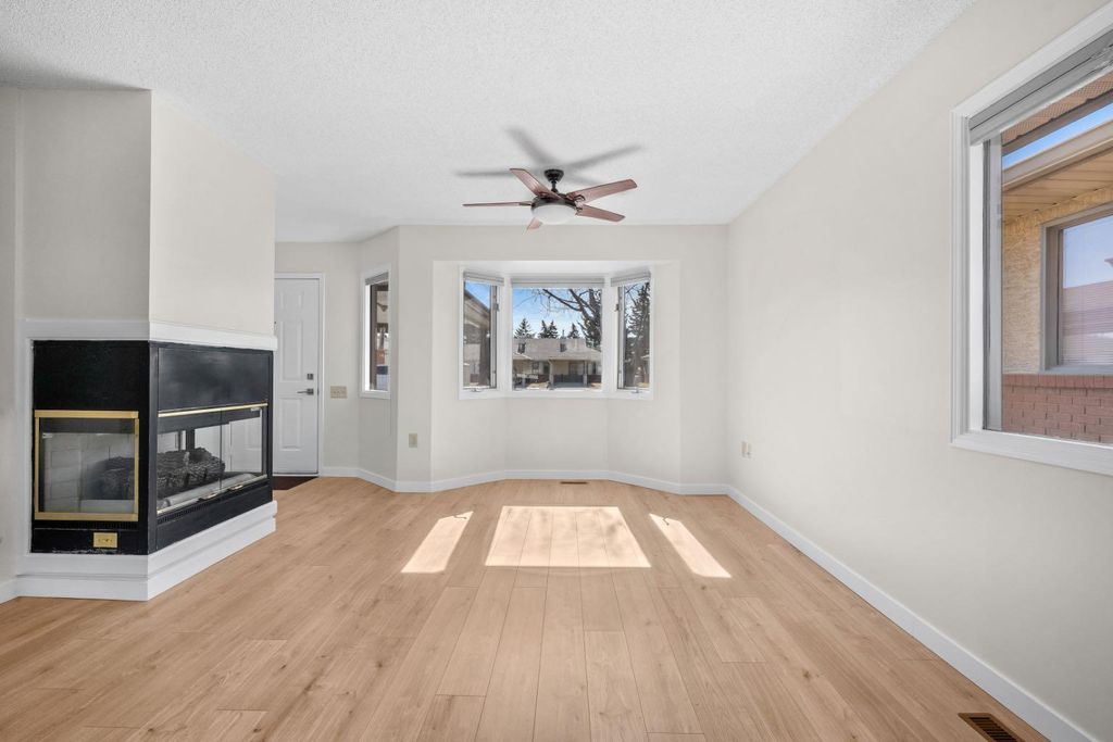 Photo of 2640 Dovely Court SE, Calgary, AB T2B 3G6 (MLS # A2296864)