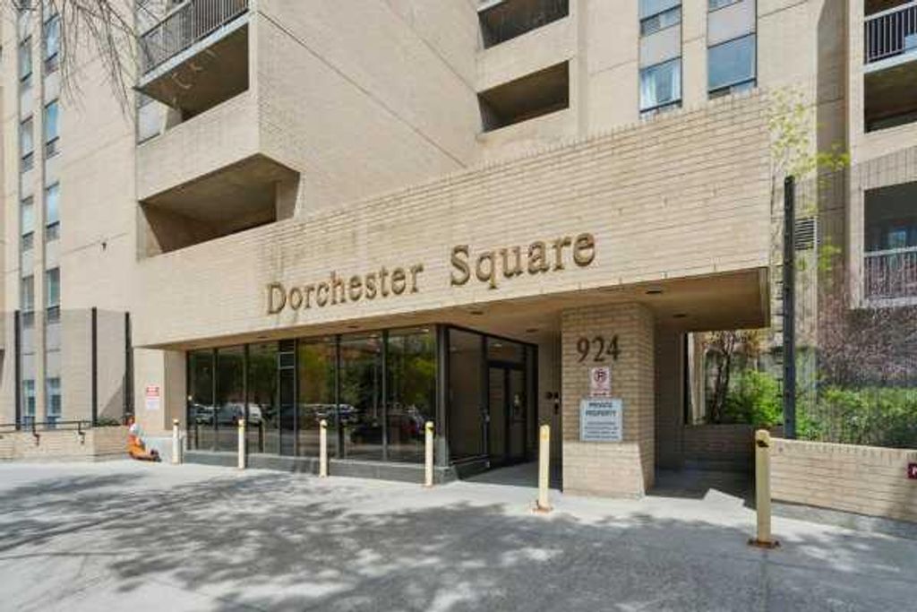Photo of 924 14 Avenue SW #710, Calgary, AB T2R 0N7 (MLS # A2307865)