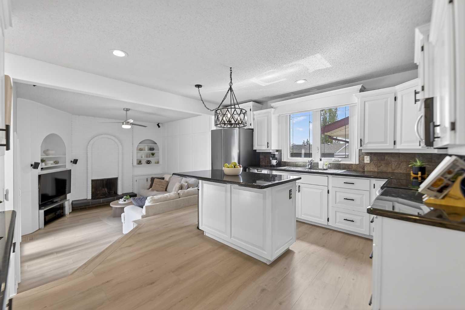 240 Canniff Place SW