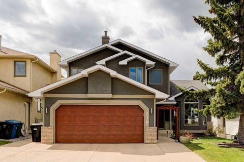 Photo of 210 Hawkville Close NW, Calgary, AB T3G 3N6 (MLS # A2311727)