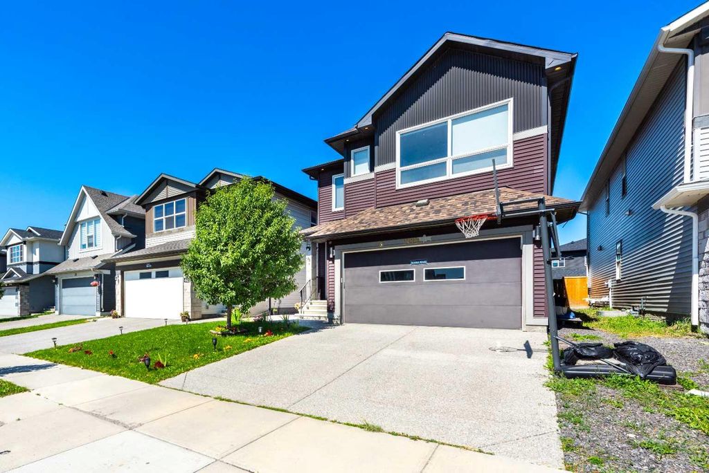 Photo of 44 savanna Road NE, Calgary, AB T3J 0V5 (MLS # A2267005)