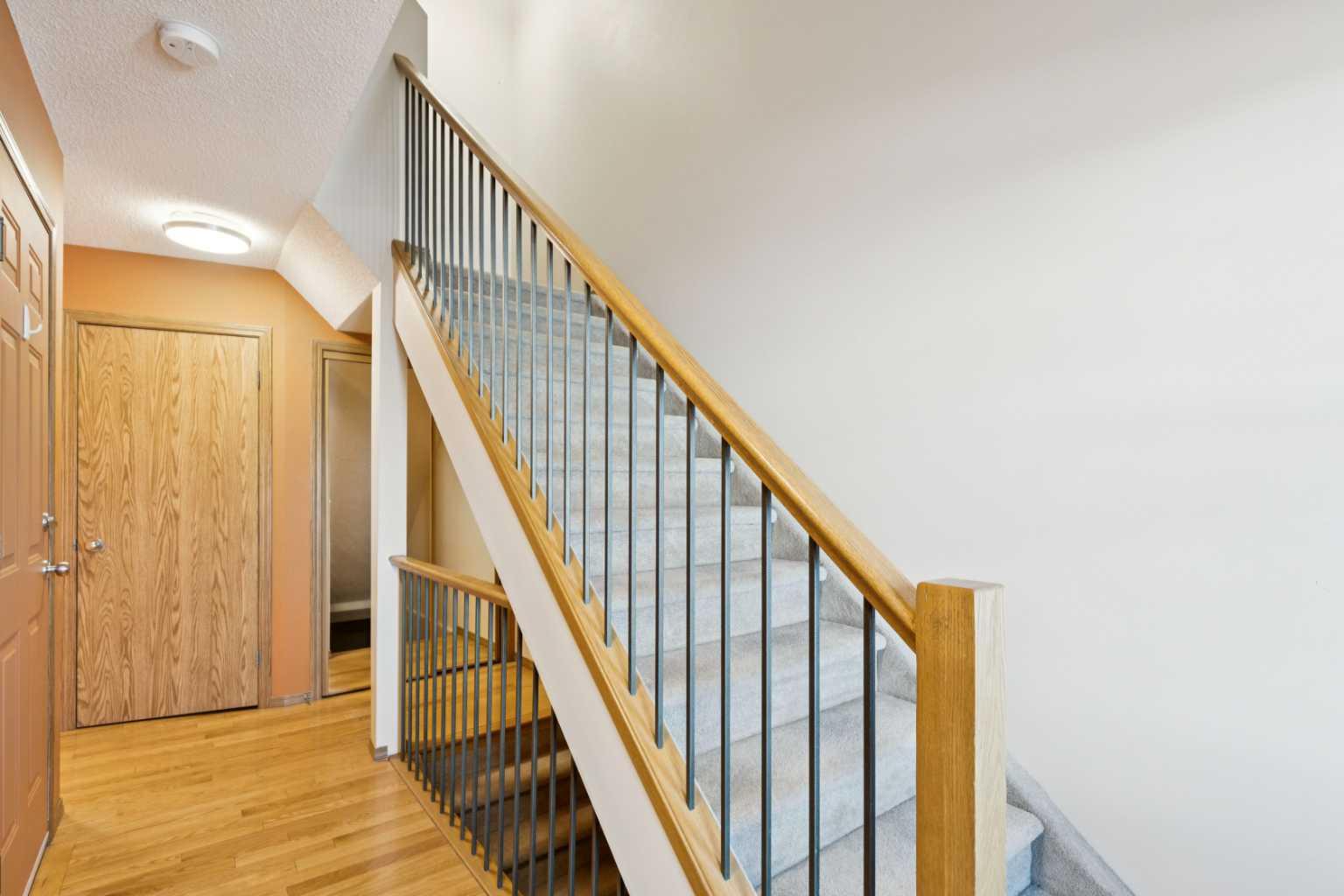 39 Country Village Circle NE