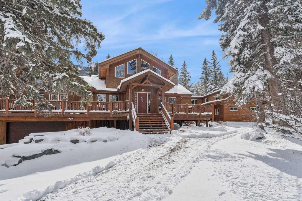 Photo of 38 Heart Road, Lac Des Arcs, AB T1W 2W3 (MLS # A2293915)