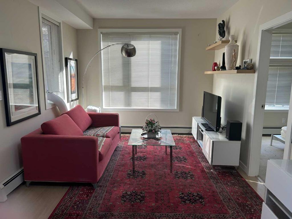 Photo of 707 4 Street NE #301, Calgary, AB T2E 3S7 (MLS # A2284308)