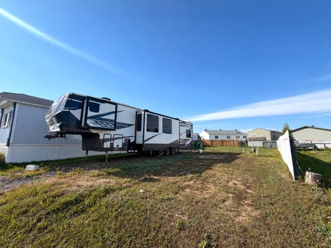 Photo of 176 Greenwich Lane, Fort McMurray, AB T9H 3Z3 (MLS # A2347321)