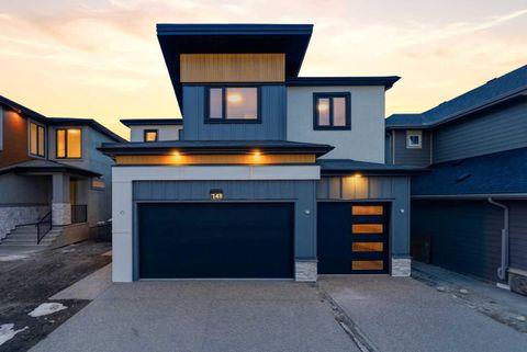 148 Aspen Summit Heights SW Calgary AB T3H 6G8