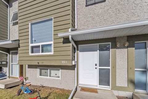 6915 Ranchview Drive NW 151 Calgary AB T3G 1R8