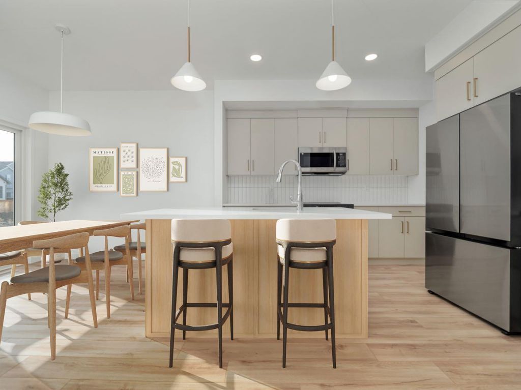 Photo of 158 Caribou Bend N, Lethbridge, AB T1H 7J8 (MLS # A2280377)