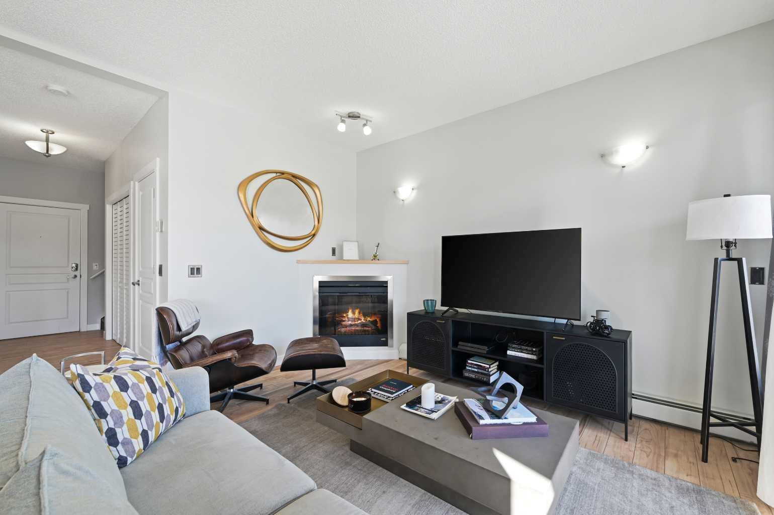 211 Aspen Stone Boulevard SW 2205