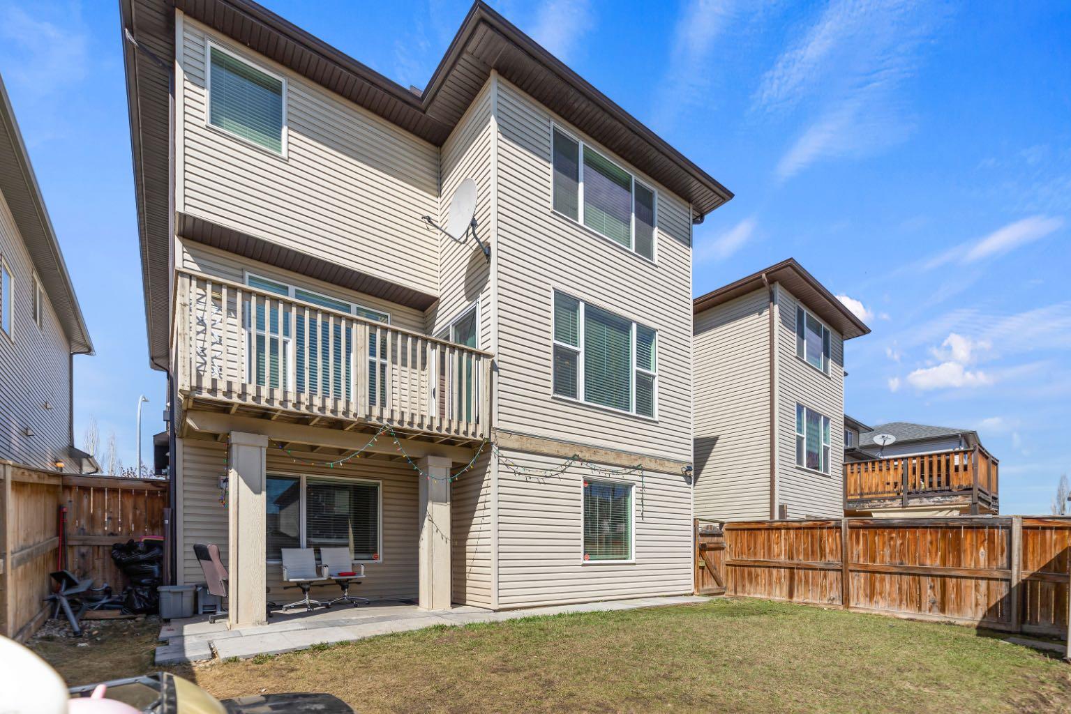 130 Brightonwoods Grove SE