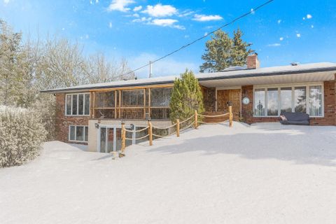 24157 Meadow Drive Rural Rocky View County AB T3R 1A8