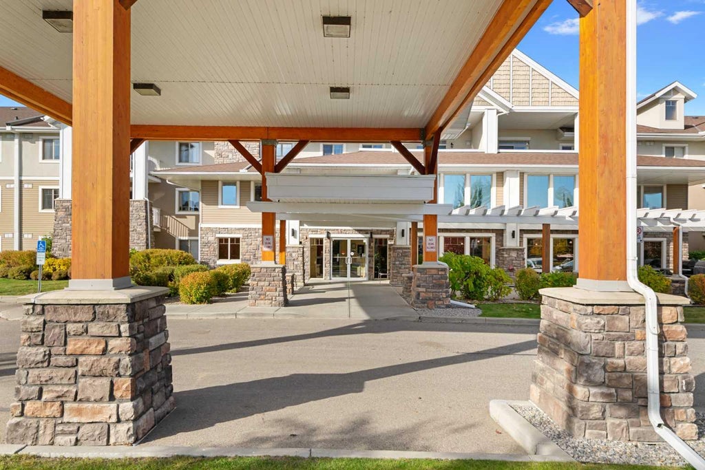 Photo of 428 Chaparral Ravine View SE #340, Calgary, AB T2X 0N2 (MLS # A2350906)