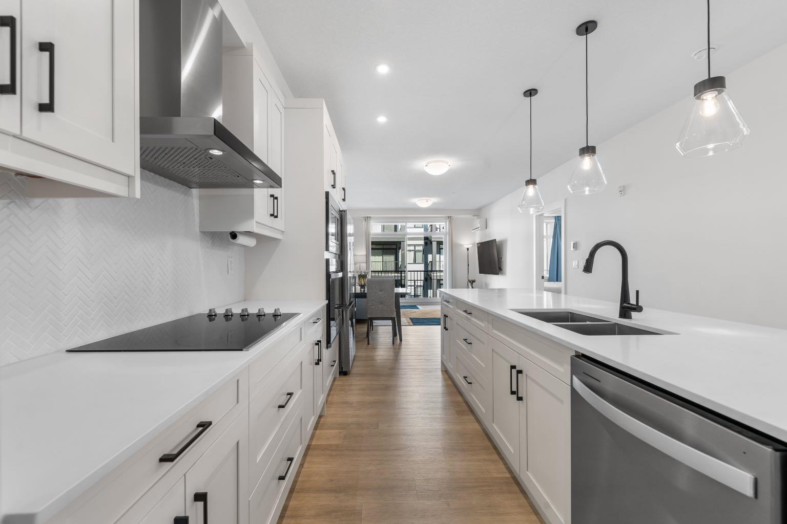 40 Sage Hill Walk NW 316