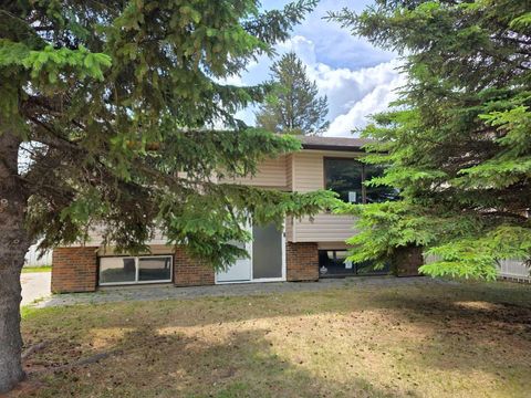 509 6 Avenue NE Slave Lake AB T0G 2A2