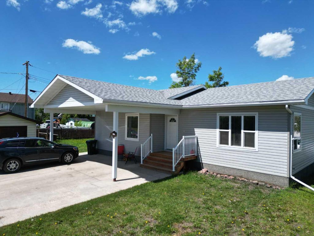 Photo of 5408 46 Avenue, Rycroft, AB T0H 3A0 (MLS # A2265826)