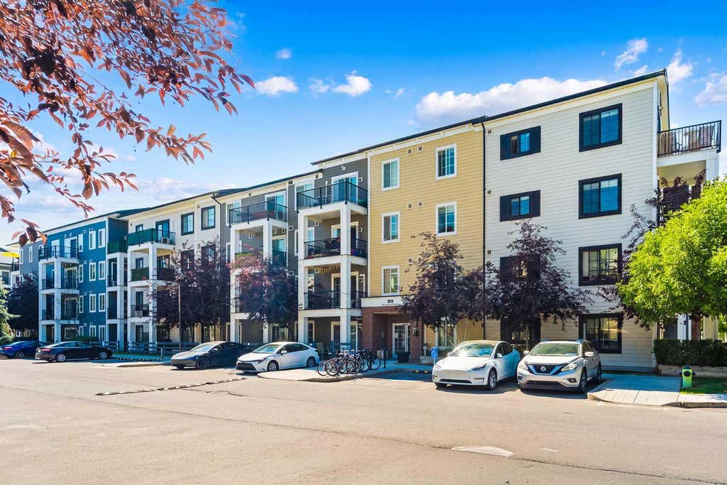 Photo of 215 Legacy Boulevard SE #3417, Calgary, AB T2X 3Z6 (MLS # A2332858)