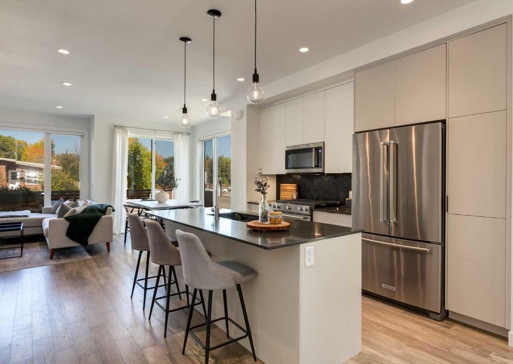 Photo of 4905 16 Street SW, Calgary, AB T2T 2T2 (MLS # A2271931)