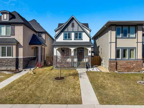 Photo of 432 Marquis Heights SE, Calgary, AB T3M 1V1 (MLS # A2308222)