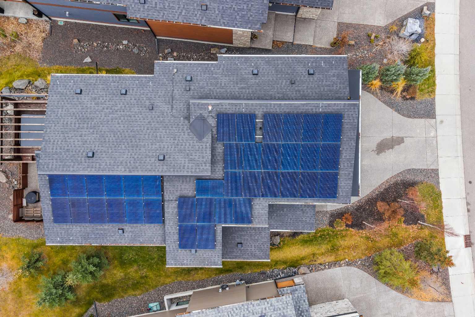 445 Stewart Creek Close