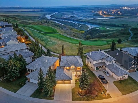 158 Gleneagles View Cochrane AB T4C 1W2