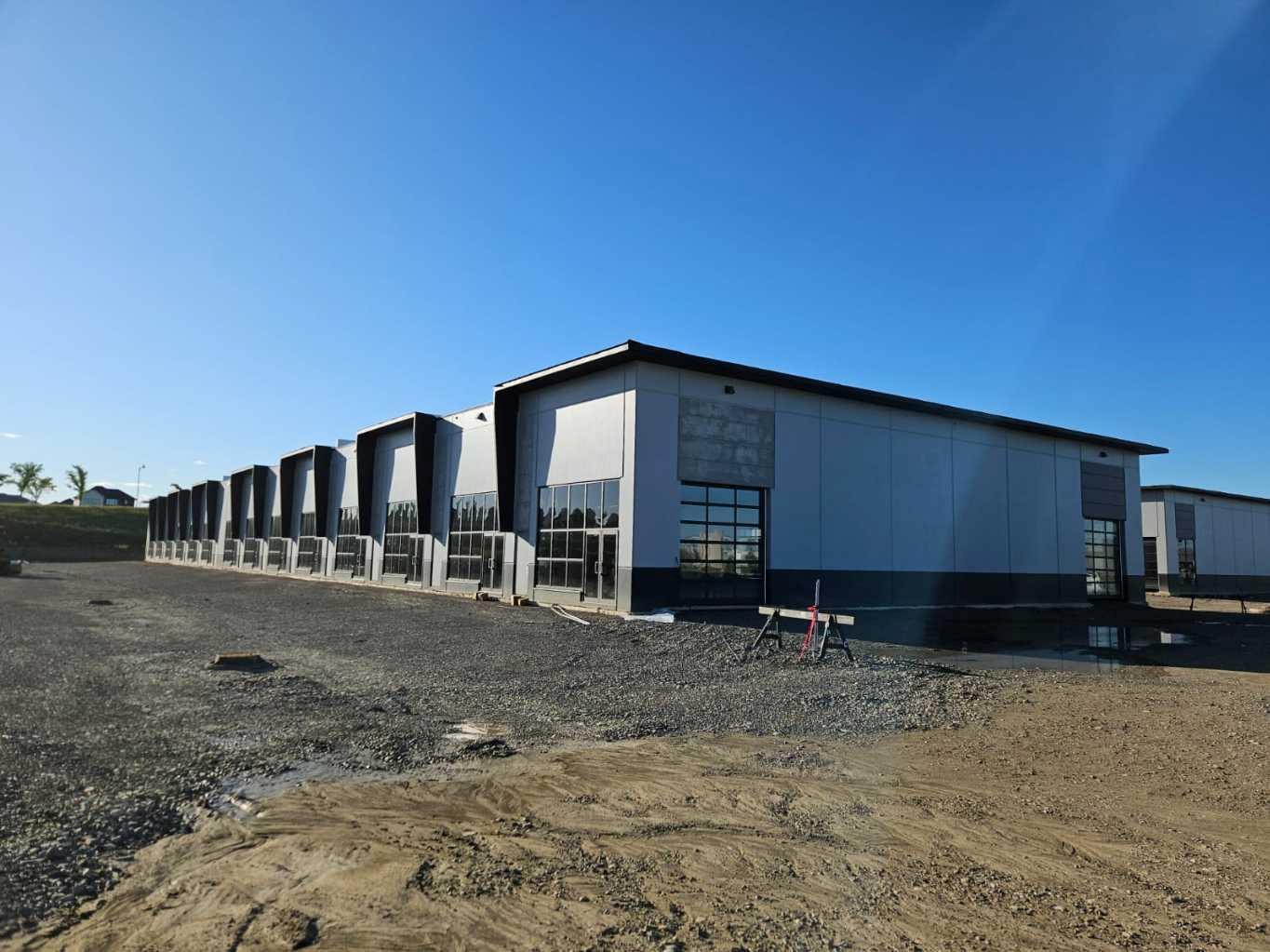 9 Southbank Crescent