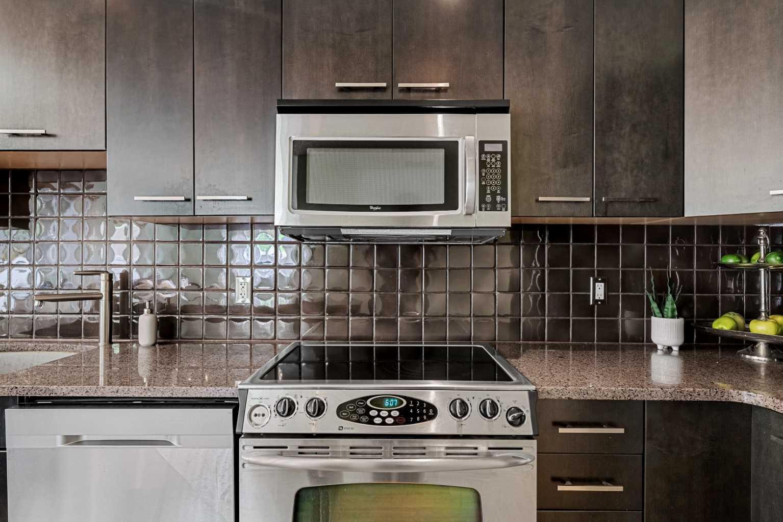 24 Mission Road SW 203