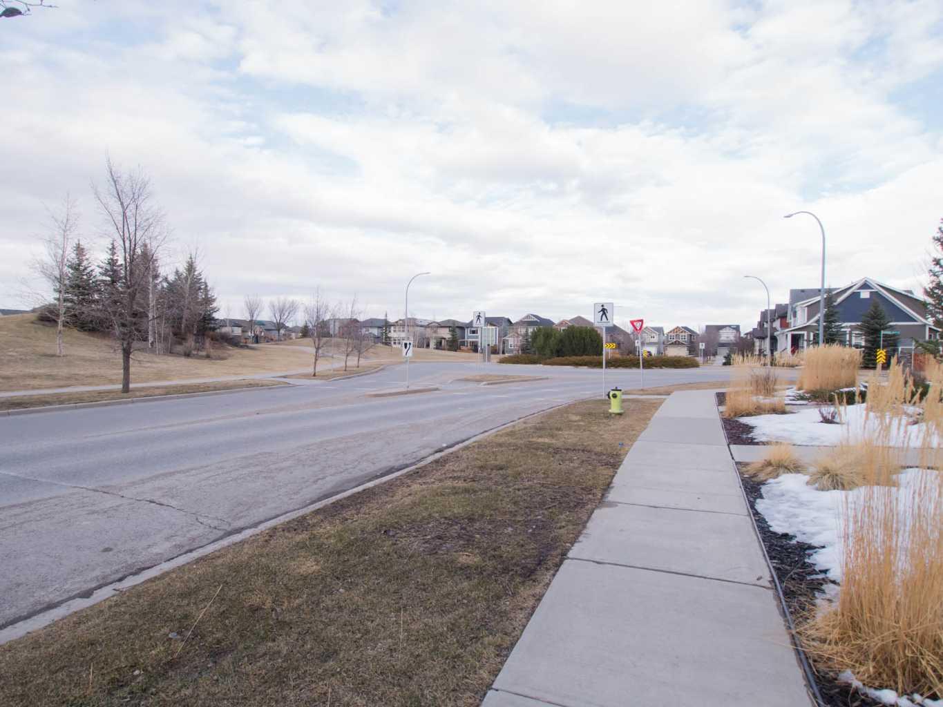 304 Chaparral Valley Square SE