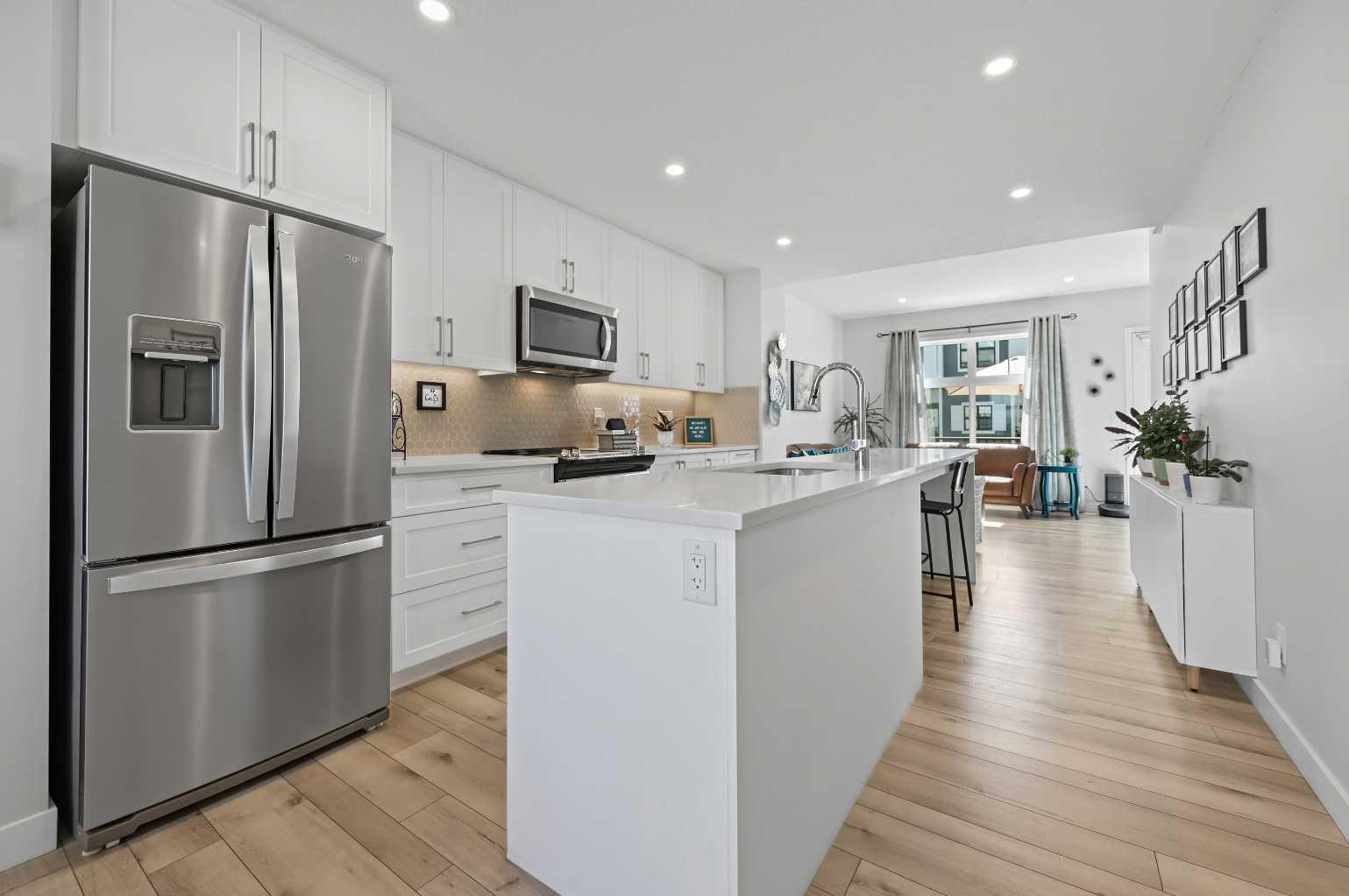 157 Les Jardins Park SE