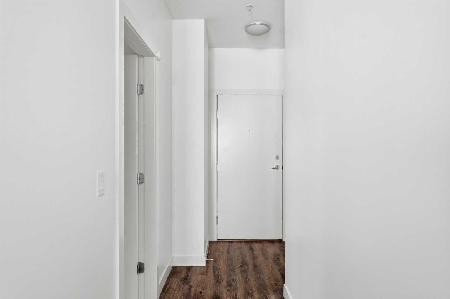 1720 10 Street SW 209