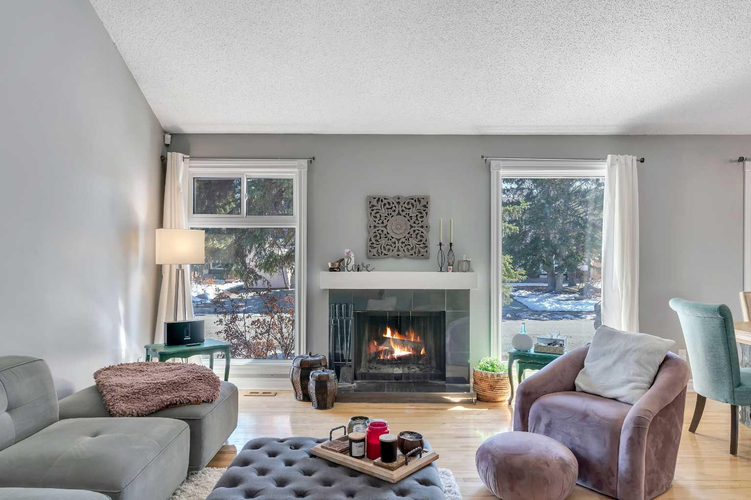 12 Oakvale Place SW
