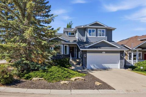 Photo of 145 Straddock Crescent SW, Calgary, AB T3H 2S8 (MLS # A2320115)
