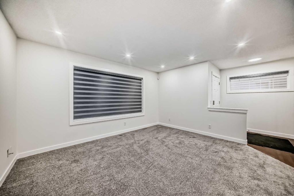 Photo of 79 Saddlebrook Way NE, Calgary, AB T3J 5M8 (MLS # A2311881)