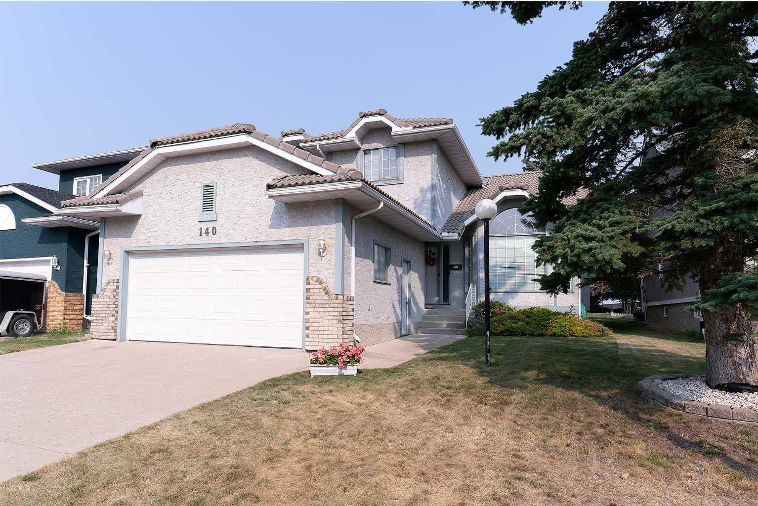 140 Santana Mews NW