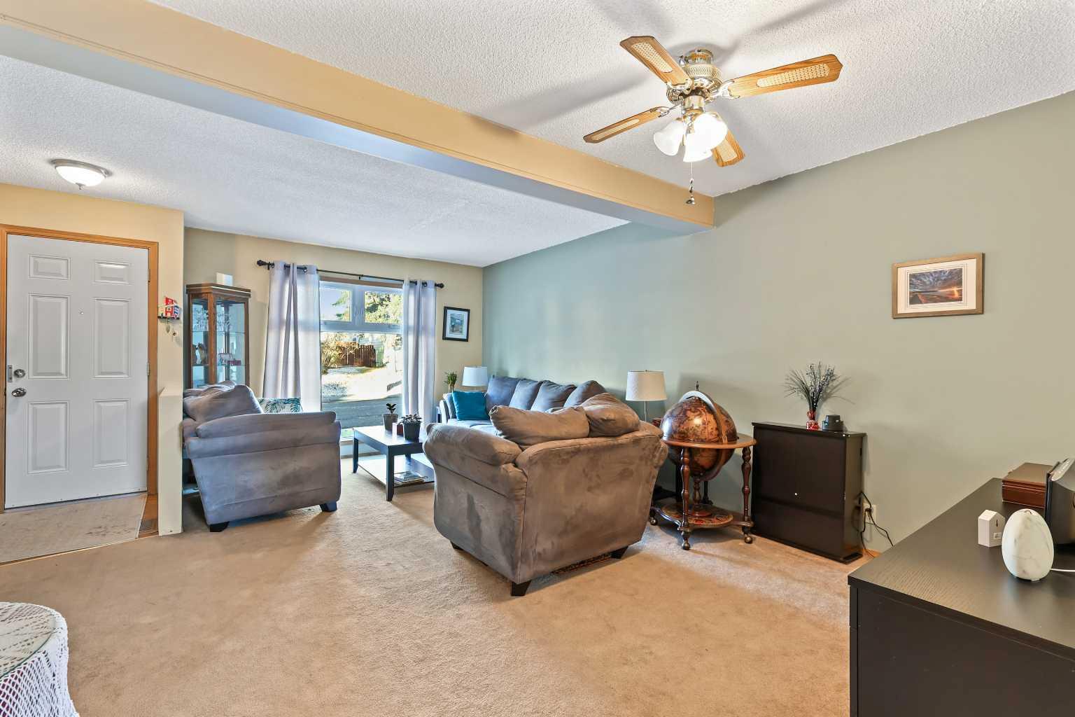 115 Castlegreen Close NE