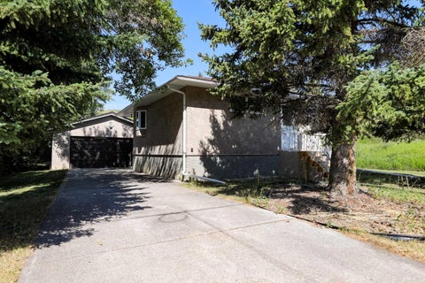Photo of 1142 Coleman Avenue, Pincher Creek, AB T0K 1W0 (MLS # A2334038)